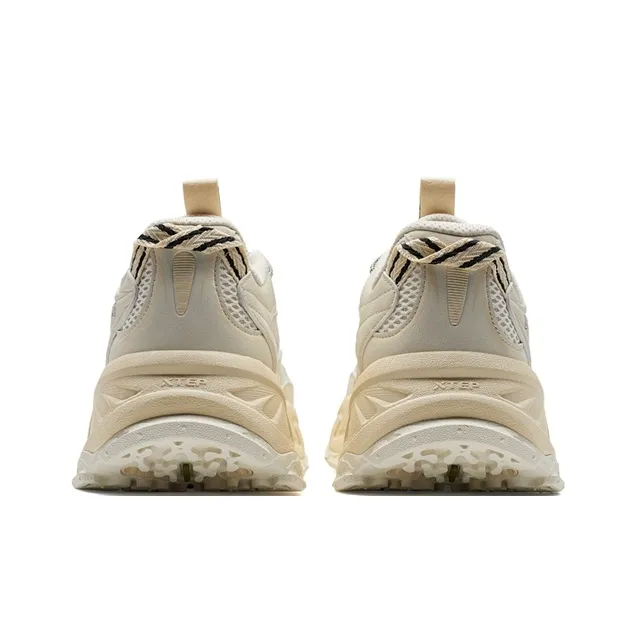 XTEP Abrasion Resistant Slip Resistant Low Top Casual Shoes Men's Beige-4