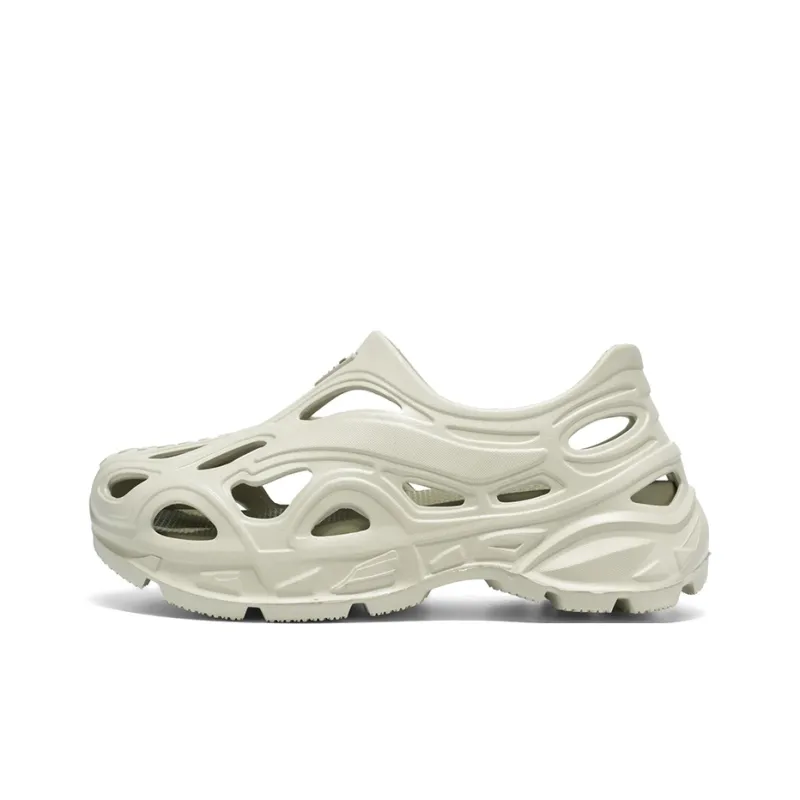 Budding Bear Clogs Men-1