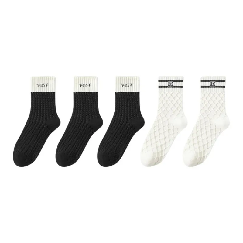 Urban Beauty Mid Calf Socks Women's Combo Set-4