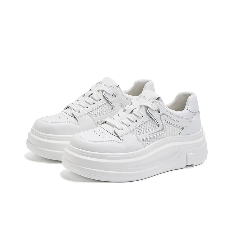 DAPHNE Low Top Skateboard Shoes Women's-1
