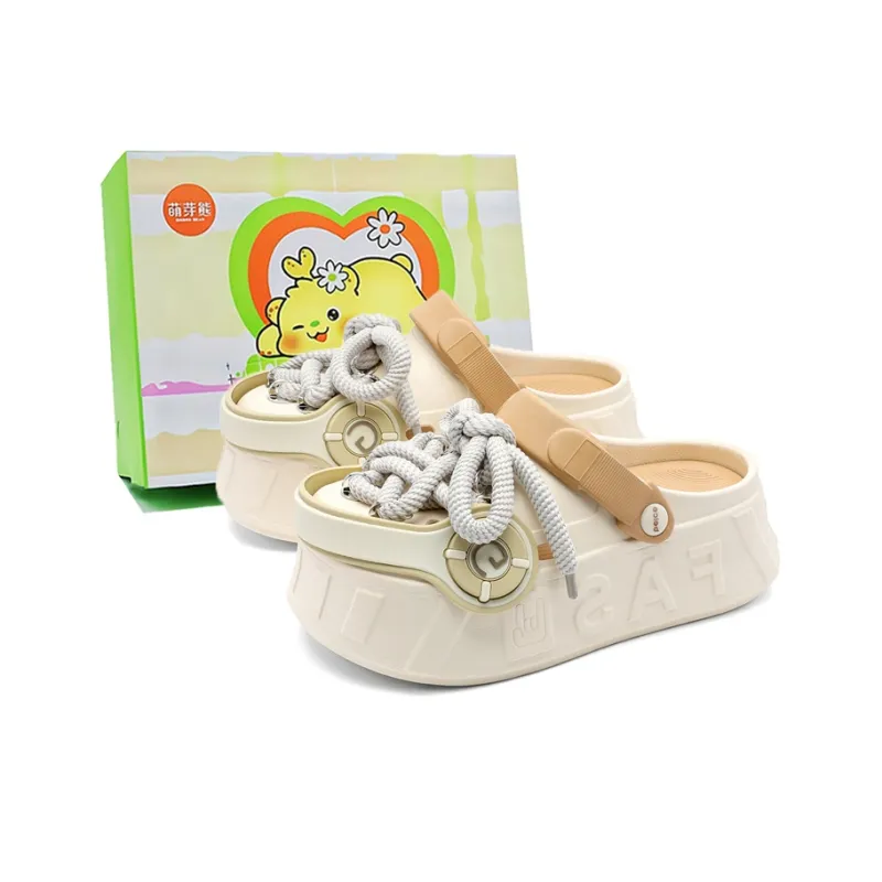 Budding Bear Clogs Women's-12