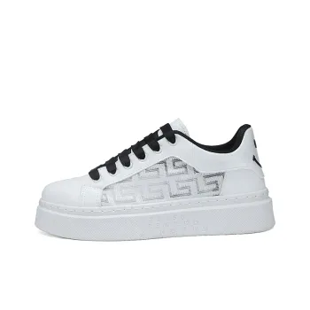 PLAY COBBLER Slip Resistant Low Top Skateboard Shoes Men's