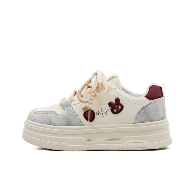 HUANQIU Shock Absorbers With Slip Resistant Features Low Top Skateboard Shoes Women's Beige Burgundy-0