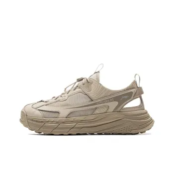 LiNing Breathable And Slip Resistant River Trekking Shoes Unisex Beige
