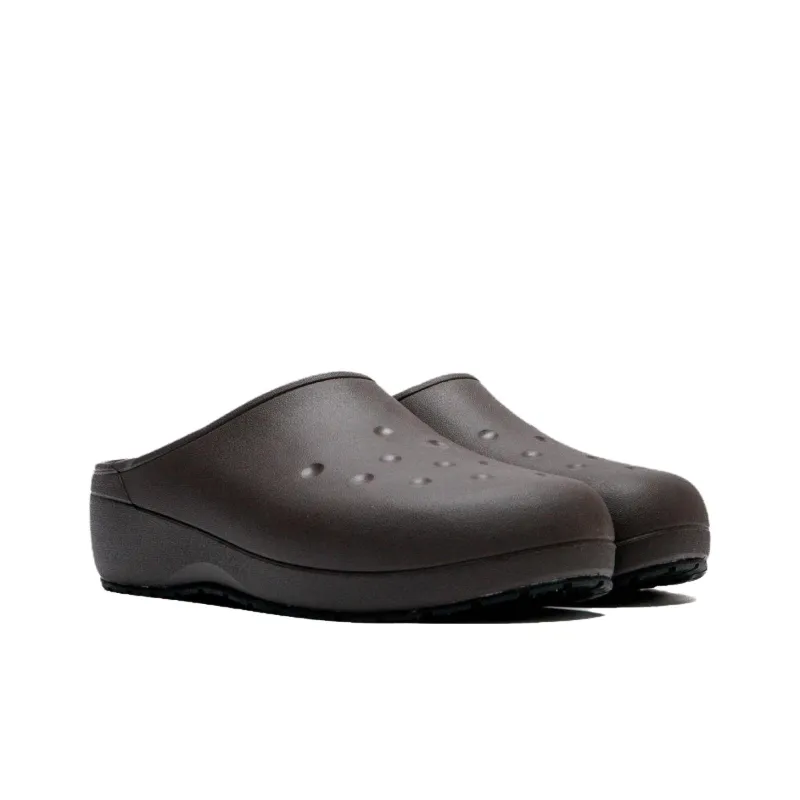 Crocs Classic Quiet Clog Closed Toe Slippers Unisex Black-1