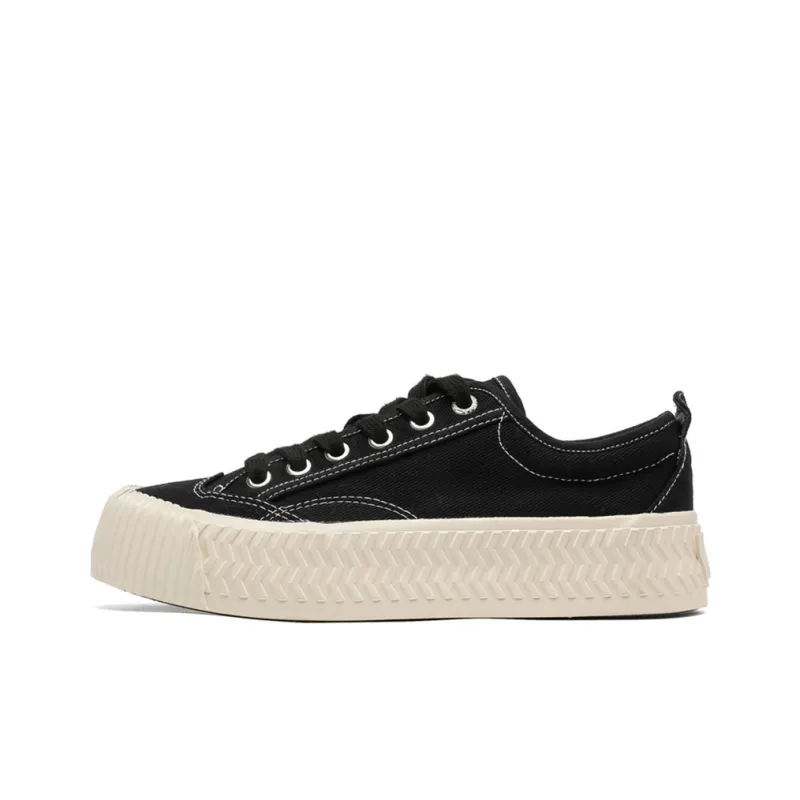 Medd Low Top Canvas Shoes Men's Black-0