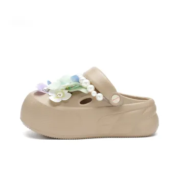 DAPHNE Clogs Women's