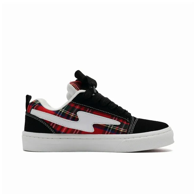 7 SEVFUN Low Top Canvas Shoes Unisex-21
