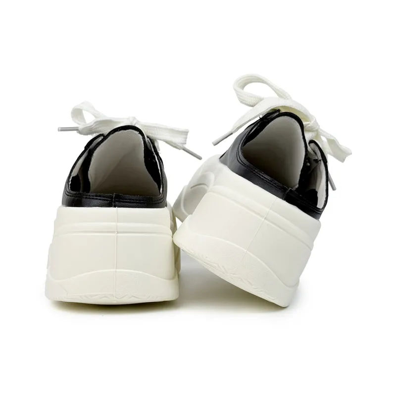 La Chapelle Closed Toe Slippers Women's Black-3