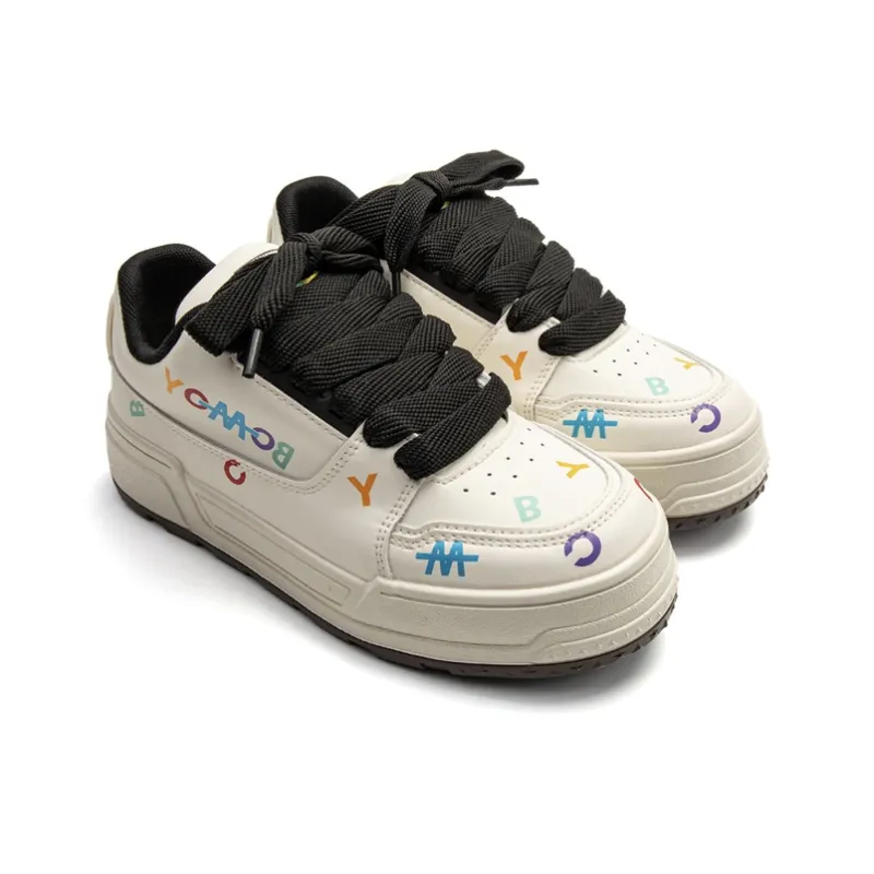 The New Age Family Low Top Skateboard Shoes Women's Beige Black-2