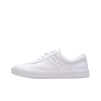 Clarks Makea Court Low Top Skateboard Shoes Women's White