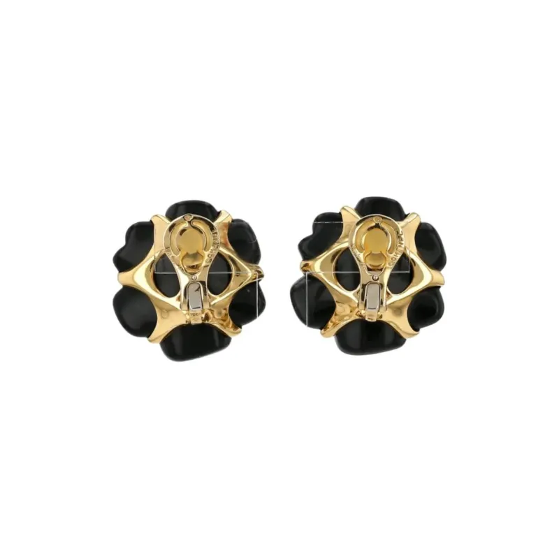 CHANEL 18kt Yellow Gold Camellia Onyx Clip on Earrings-2