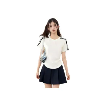 The Temptation Of The Muse T Shirt Women's