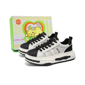 Budding Bear Low Top Casual Shoes Men's