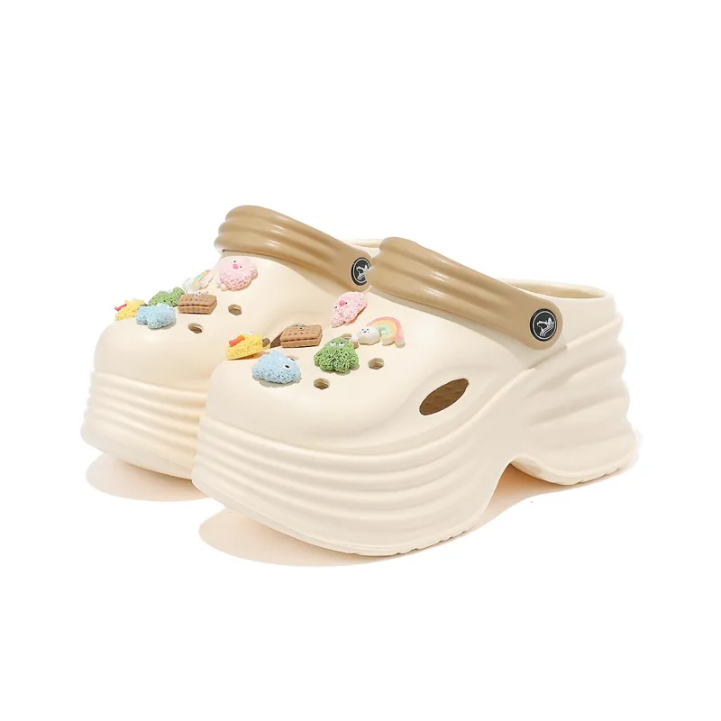 CARDANRO Small sized Sky Vegetables Clogs Women's-9