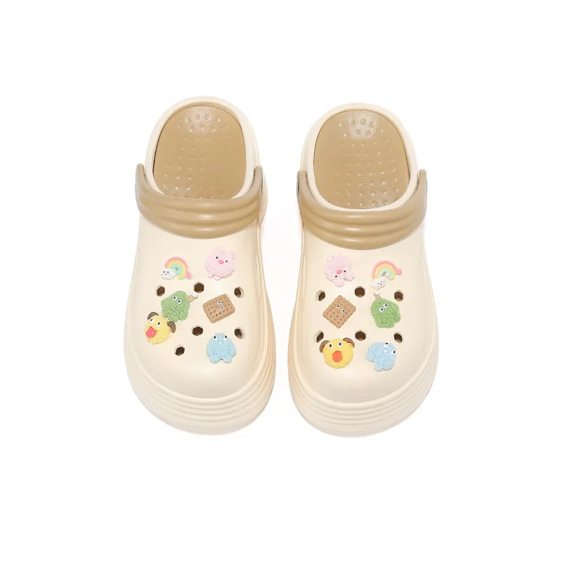 CARDANRO Small sized Sky Vegetables Clogs Women's-8