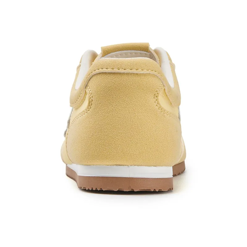 La Chapelle Slip Resistant, Abrasion Resistant, Lightweight, Breathable Low Top Skateboard Shoes Women's Yellow-3