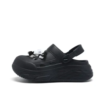 DAPHNE Clogs Women's