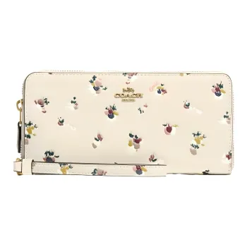 COACH Continental Wallet Clutches