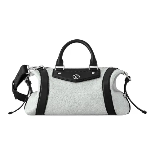 LOUIS VUITTON BIKER Lambskin Shoulder Bag, Crossbody Bag, Handbag Trumpets Women's Cloud Gray