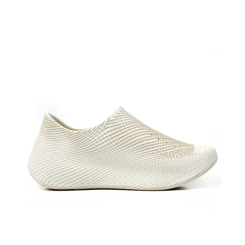 AMICNIEGD Slip Resistant, Breathable, Lightweight Low Top Casual Shoes Women's-1