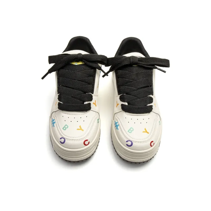 The New Age Family Low Top Skateboard Shoes Women's Beige Black-1