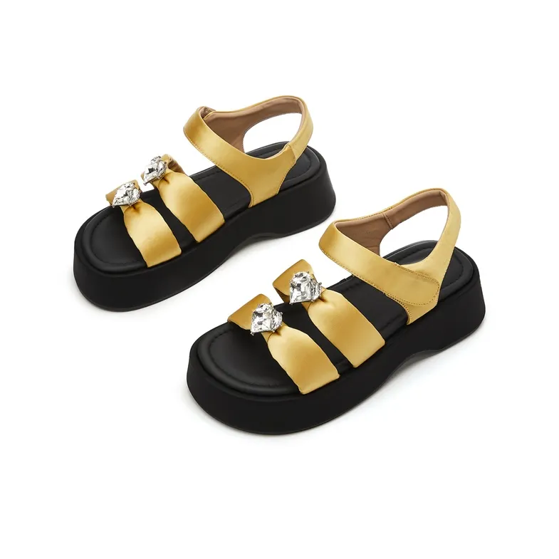 MILLIE'S One Strap Sandals Women's-6