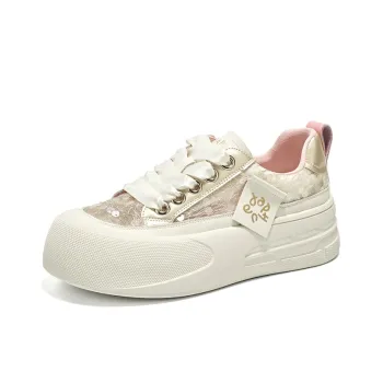 DAPHNE Low Top Skateboard Shoes Women's