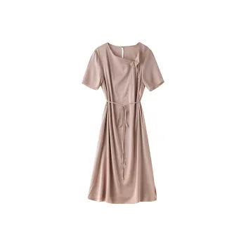 To The West Short Sleeved Dress Women's