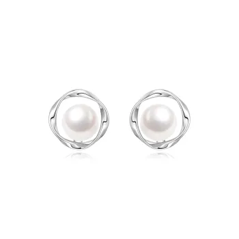 JUICY GRAPE Pearl Stud Earrings Women's