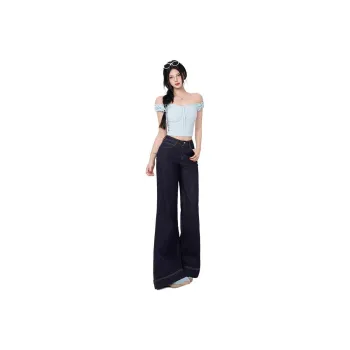 The New Age Family Jeans Women's