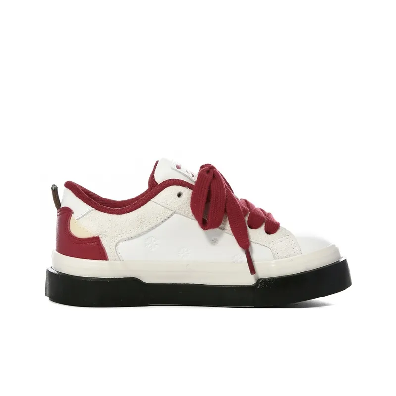 The New Age Family Low Top Skateboard Shoes Women's White Red-4