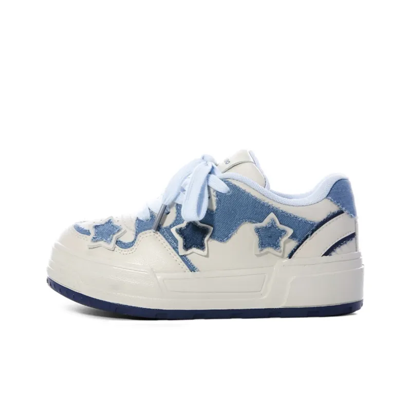 The New Age Family Low Top Skateboard Shoes Women's Beige Blue-0