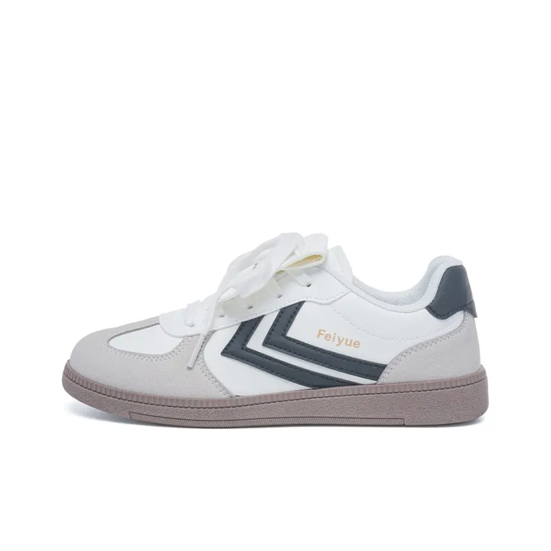 Dafu Leaps Forward Anti Slip Wear Resistant Low Top Skateboard Shoes Women's White Black-0