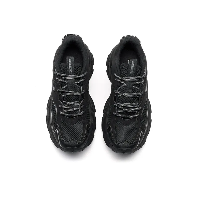 XTEP Abrasion Resistant Slip Resistant Low Top Casual Shoes Women's Black-3