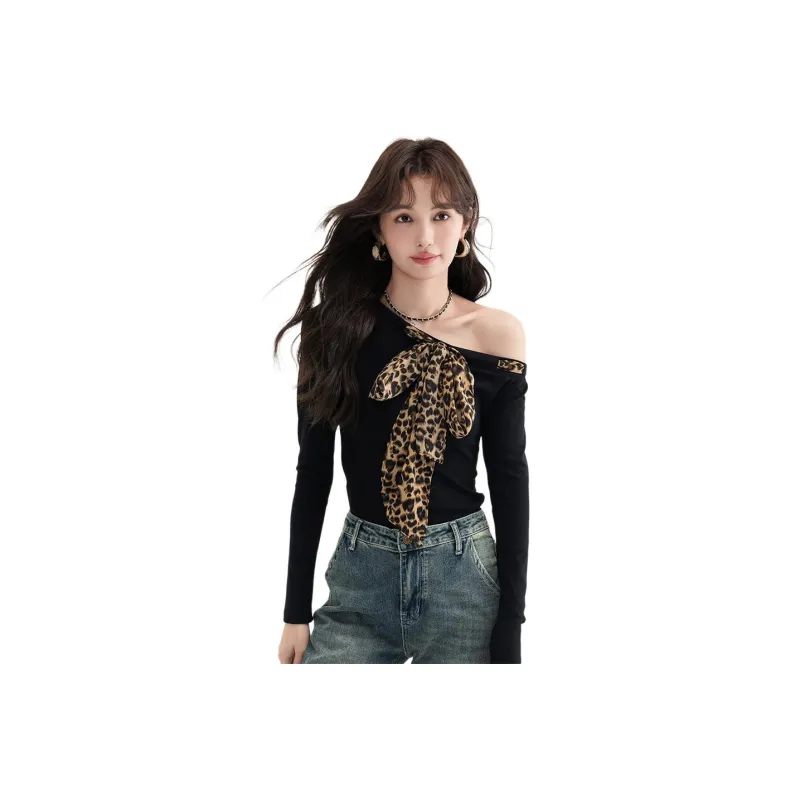 ERIRI T-Shirts Women's Black-0