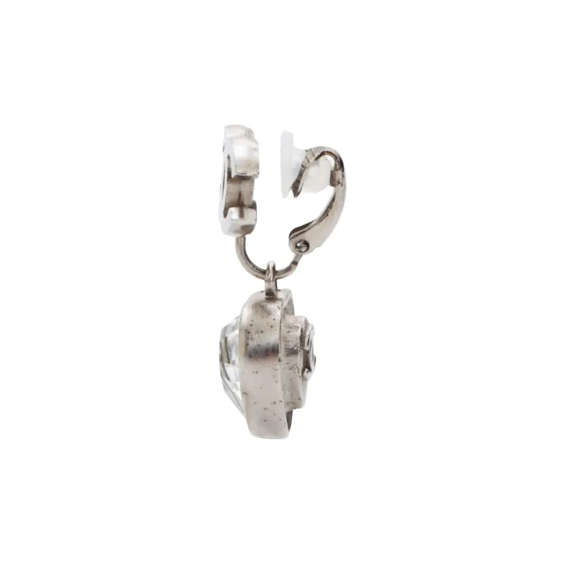 CHANEL 2004 Heart Drop Clip on Earrings-2