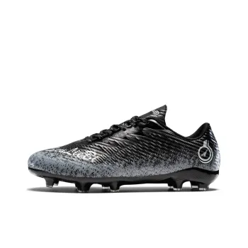 Sportful Soccer Shoes Men Low Top