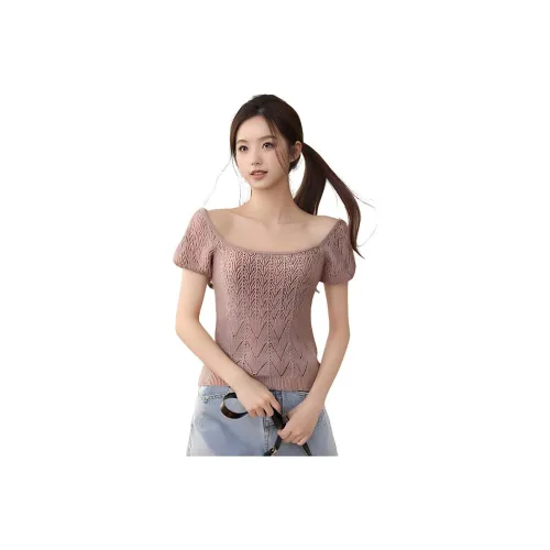 The Temptation Of The Muse T Shirt Women's