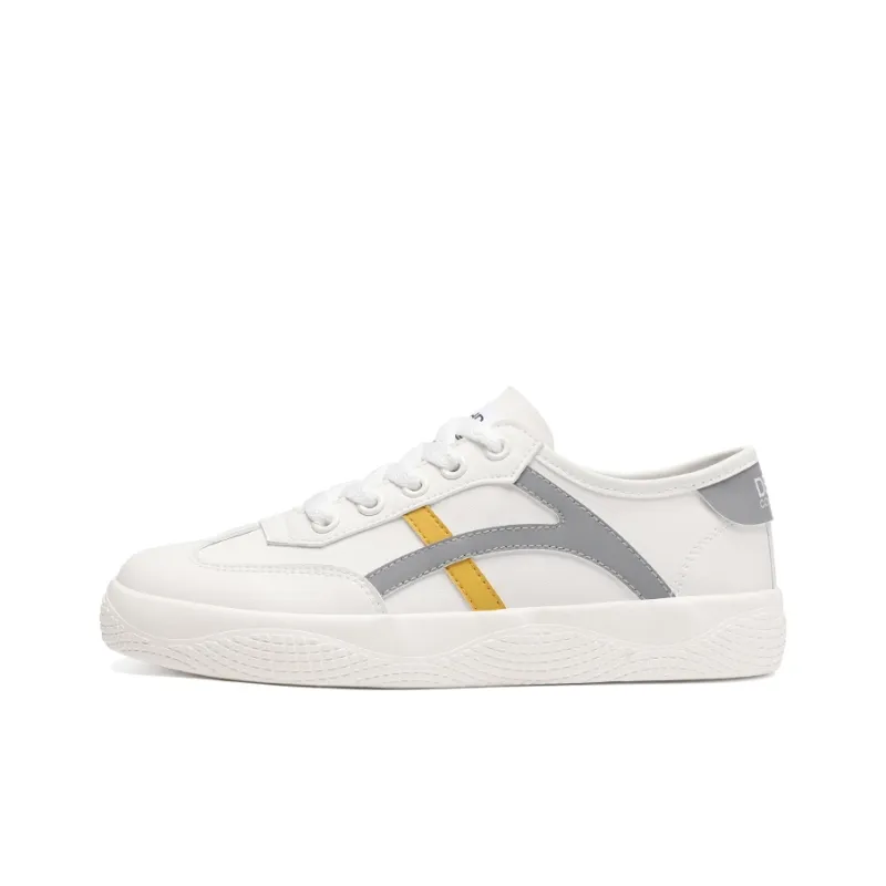 ZHR Low Top Skateboard Shoes Women's-0
