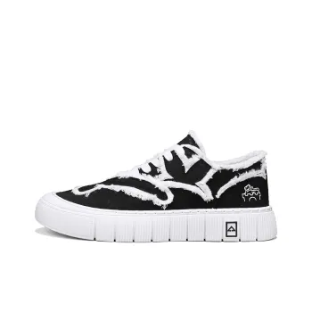 CAMOSI Low Top Skateboard Shoes Men's