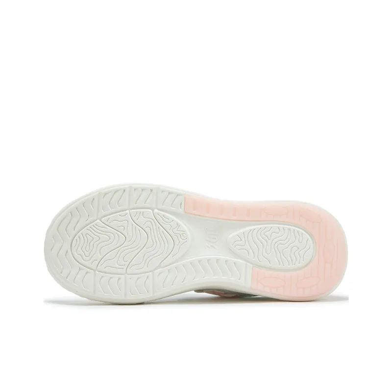 361° Garden, Little Liu Duck Anti Slip Wear Resistant Low Top Skateboard Shoes Women's Cyan Pink-4