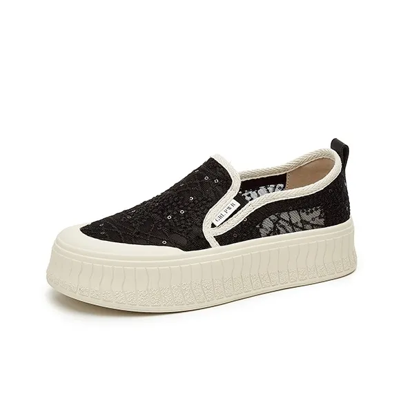 DAPHNE Low Top Skateboard Shoes Women's-1
