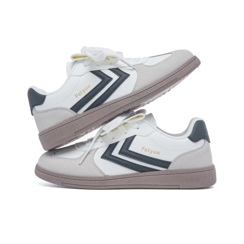 Dafu Leaps Forward Anti Slip Wear Resistant Low Top Skateboard Shoes Women's White Black-1
