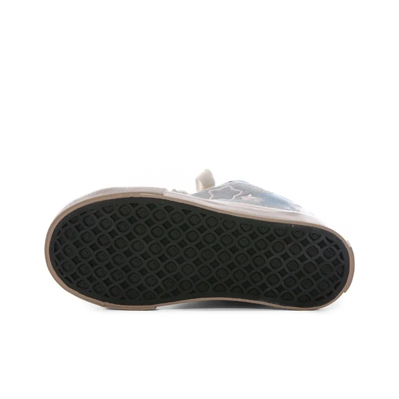 The New Age Family Low Top Skateboard Shoes Women's Pink Blue-4