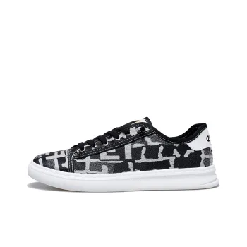 EDENBO Low Top Skateboard Shoes Men's