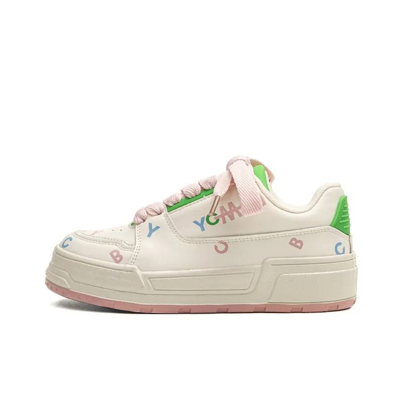 The New Age Family Anti Slip Wear Resistant Low Top Skateboard Shoes Women's Pink-0