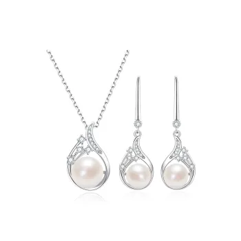 Lao Feng Xiang Pearl Necklaces Women's