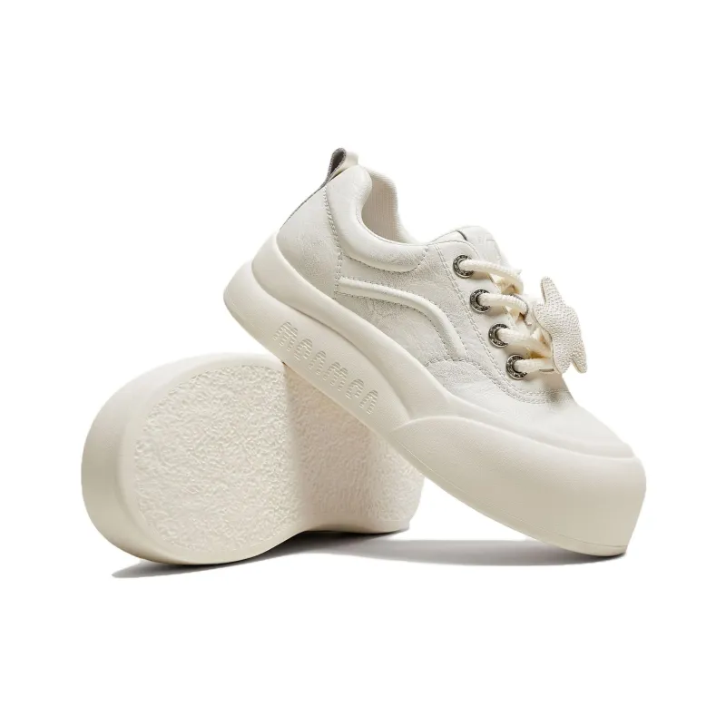TATA Low Top Skateboard Shoes Women's-3