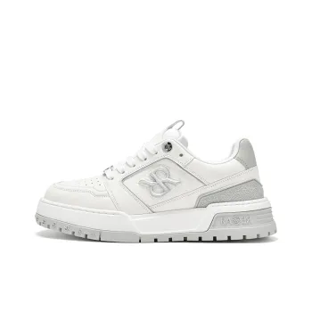 RARE Low Top Skateboard Shoes Men's White Gray